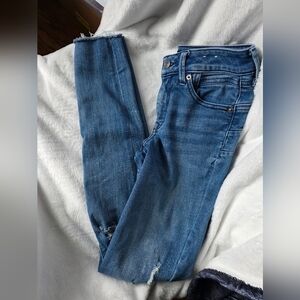 Express Women's Distressed Blue Skinny Jeans Size 0